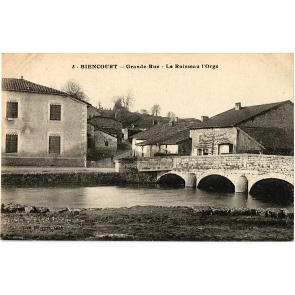 BIENCOURT Grande-Rue Le Ruisseau l'Orge Postcard - Picture 1 of 2